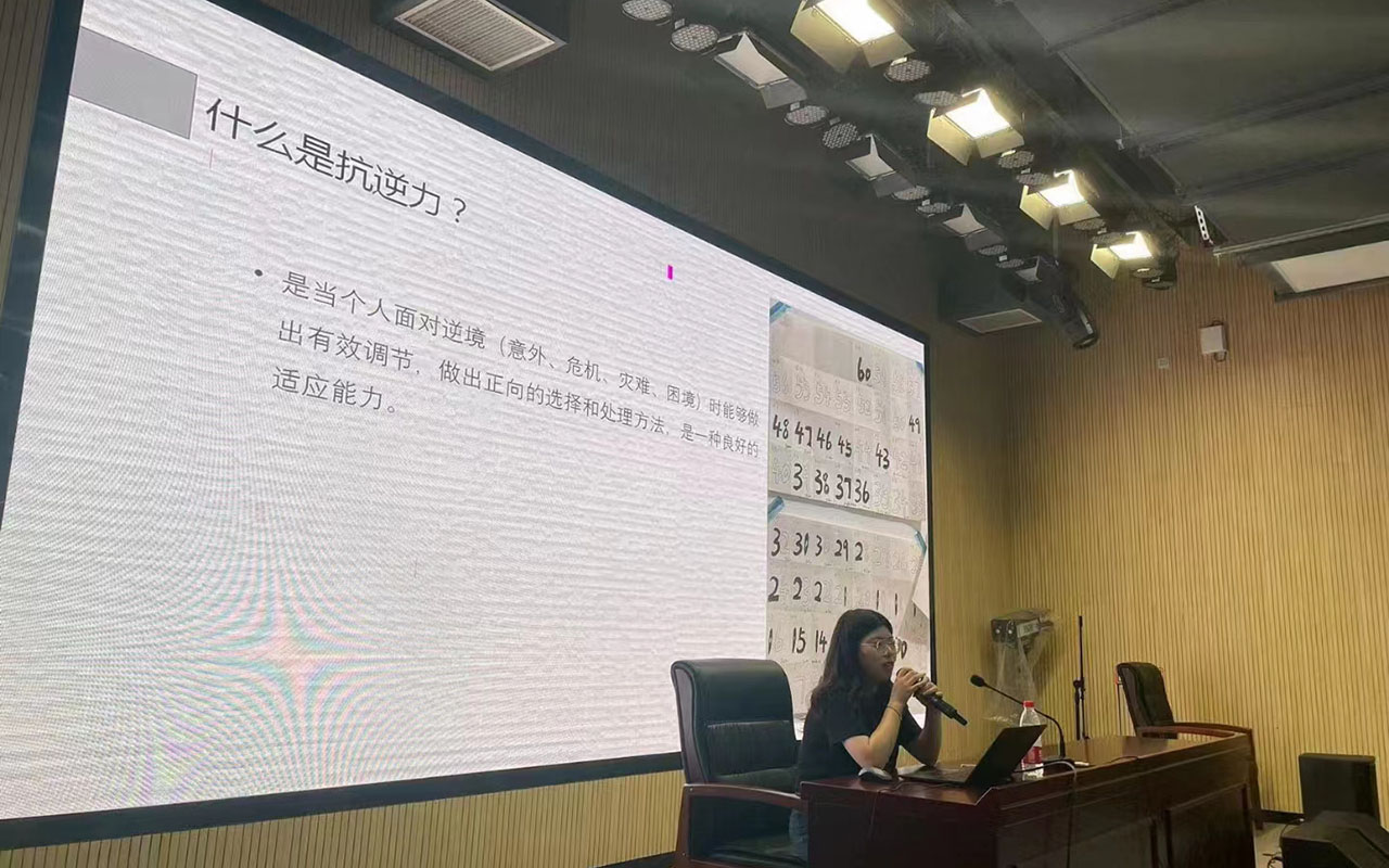 老边董玉娣中学